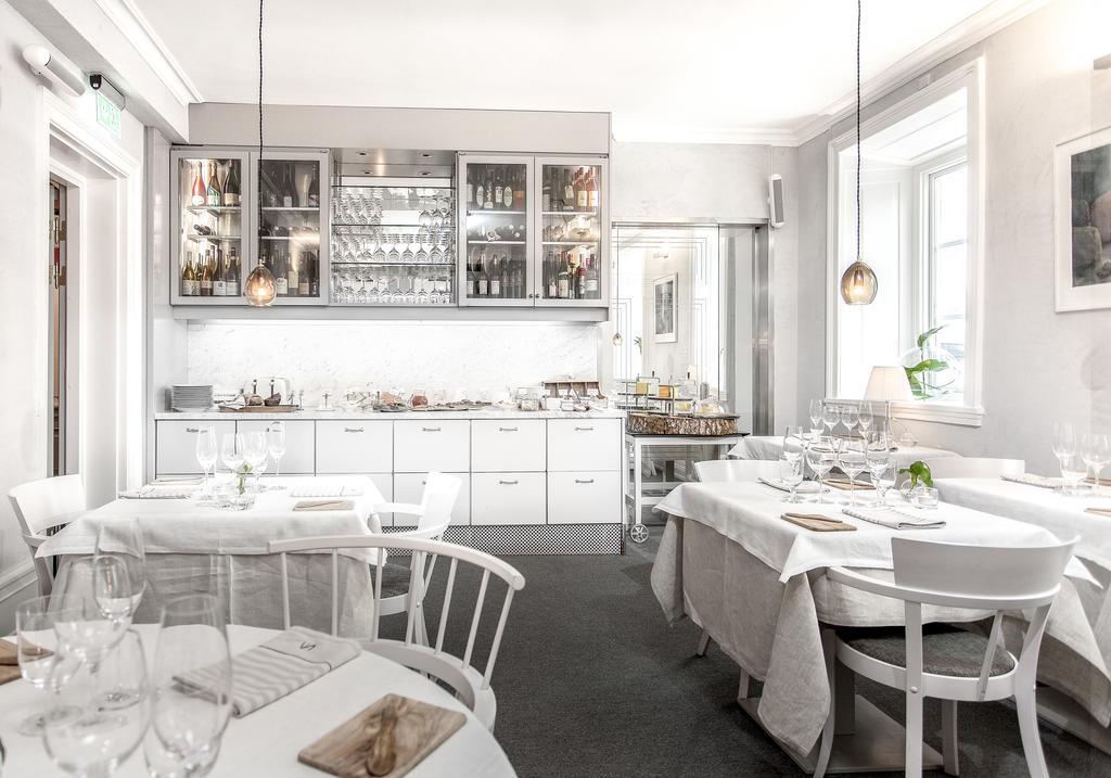 Hotel Villa Anna Uppsala Bagian luar foto